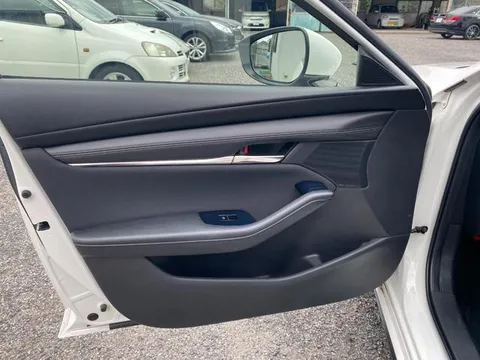 Mazda MAZDA3 Fastback
