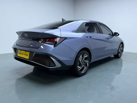 Hyundai Elantra (Avante)