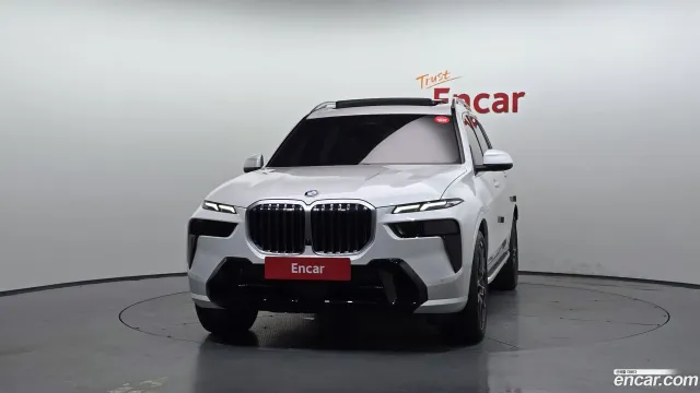BMW X7