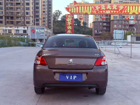 Peugeot 301
