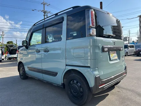 Suzuki Spacia