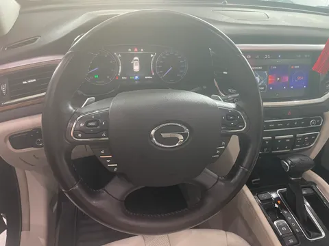 Gac GS8