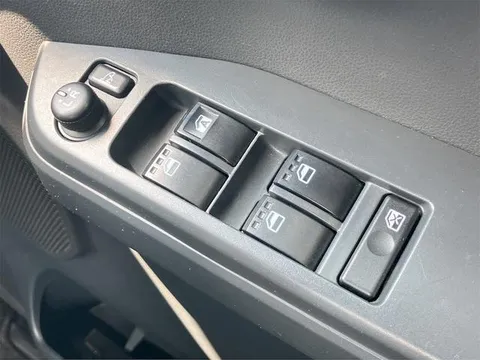 Toyota Pixis Mega