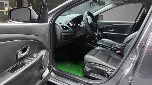 Renault SM3