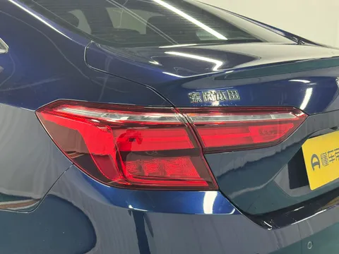 Honda Inspire