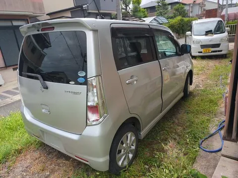 Suzuki Wagon R Stingray