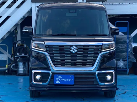 Suzuki Spacia Custom