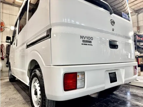 Nissan Clipper