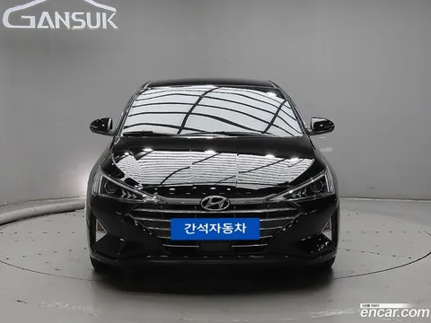 Hyundai Elantra (Avante)