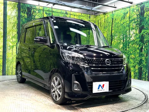 Nissan Dayz Roox