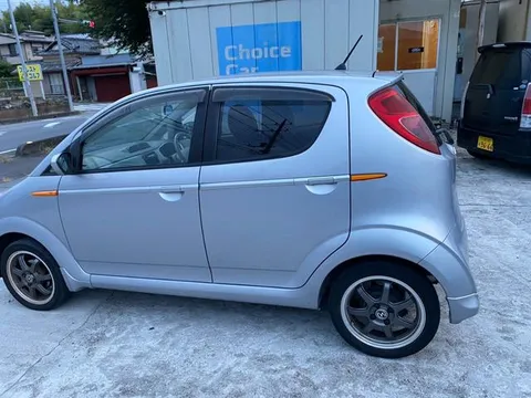 Subaru R2