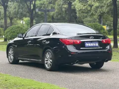 Infiniti Q50L