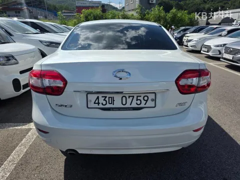 Renault SM3