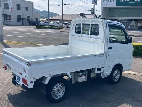 Mazda Scrum Truck
