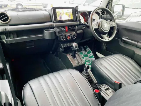 Suzuki Jimny Nomade