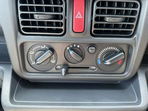 Nissan Clipper Truck