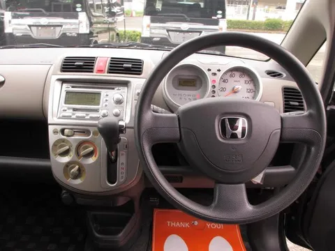 Honda Life