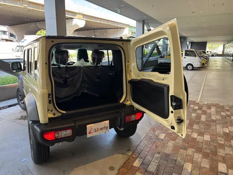 Suzuki Jimny Nomade