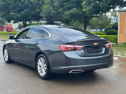 Chevrolet Malibu XL