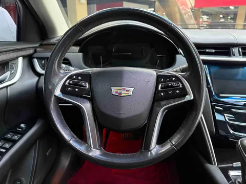 Cadillac XTS