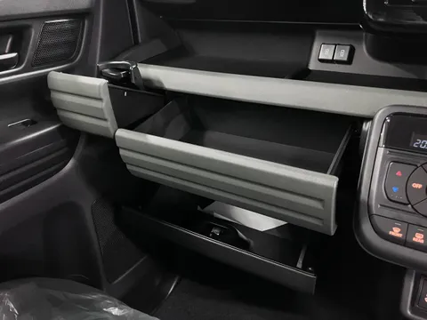 Suzuki Spacia Gear