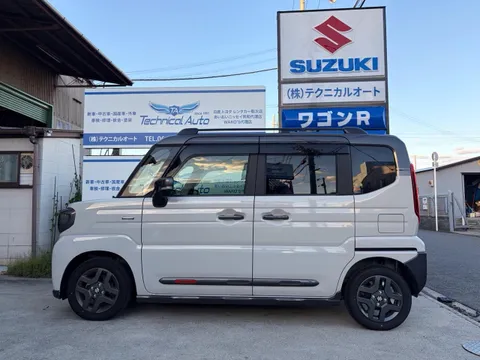 Suzuki Spacia Gear