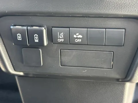 Nissan Clipper Van