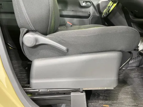 Toyota Pixis Mega