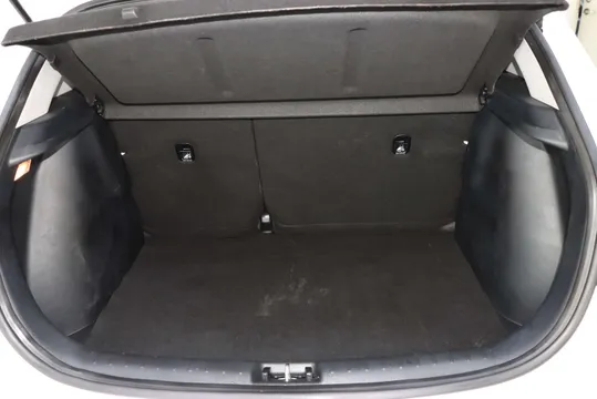 Kia KX