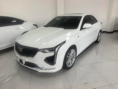 Cadillac CT4