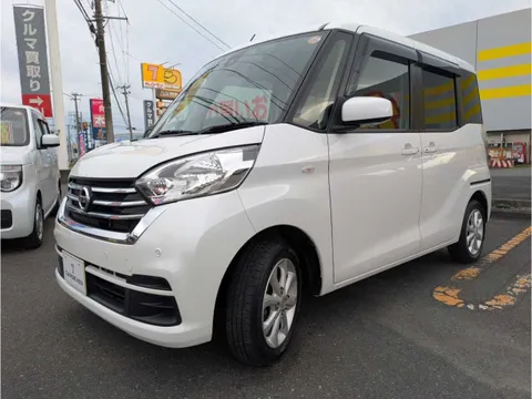 Nissan Dayz Roox
