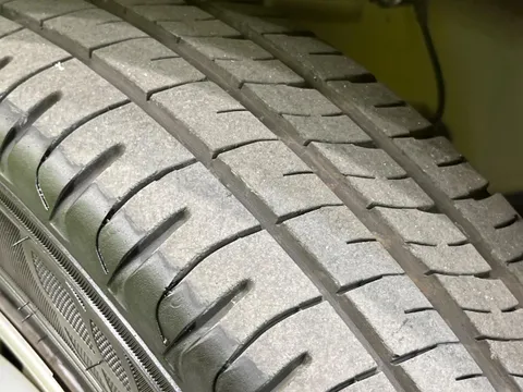 Daihatsu Mira Tocot
