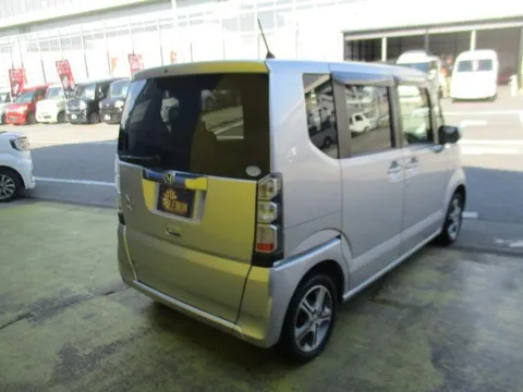Honda N-BOX Plus