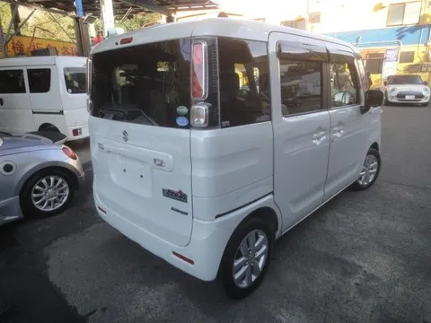 Suzuki Spacia