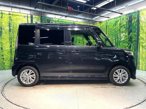 Suzuki Spacia Custom Z