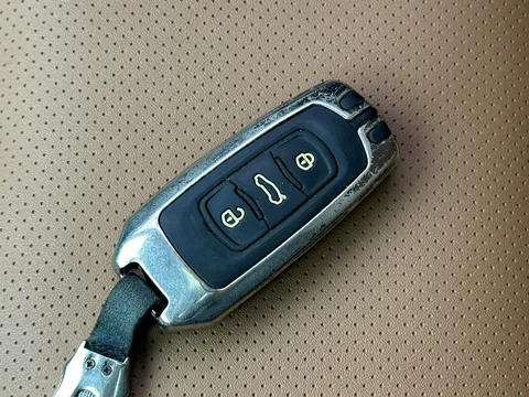 Geely Vision X6