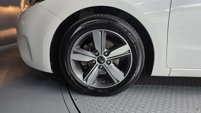 Kia Cerato (K3)