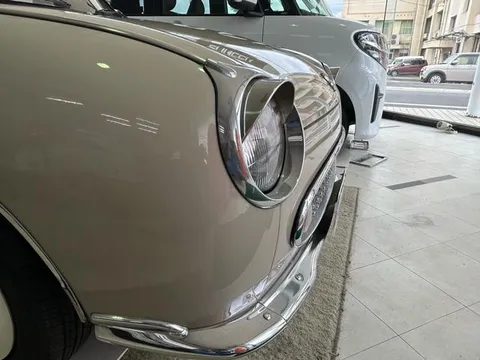 Nissan Figaro