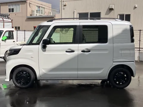 Suzuki Spacia Base