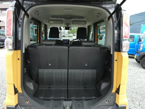 Suzuki Spacia Gear