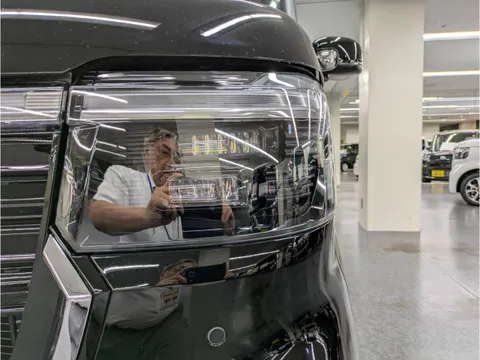 Honda N-BOX Custom