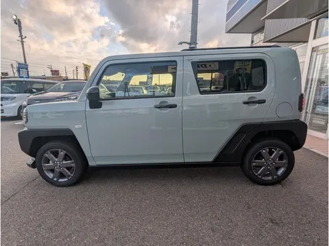 Daihatsu Taft