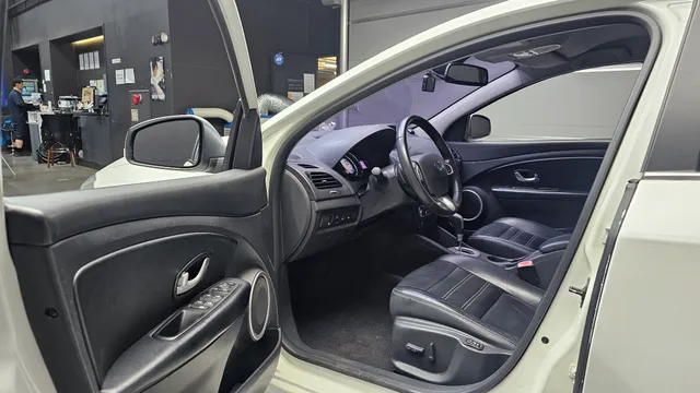 Renault SM3