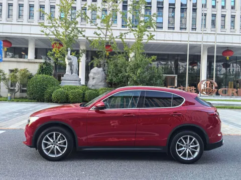 Alfa Romeo Stelvio