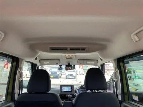 Mitsubishi eK X Space