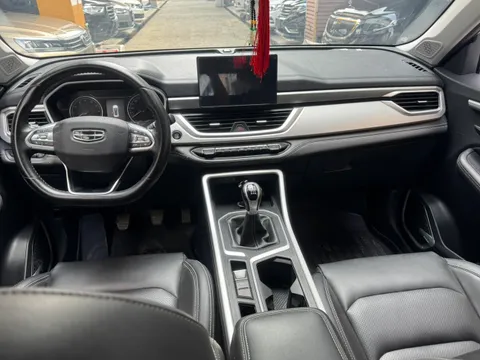 Geely Vision X6