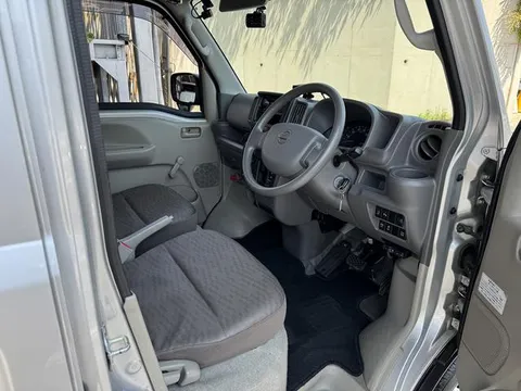 Nissan Clipper