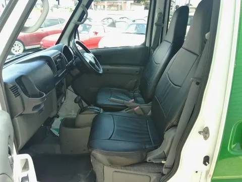 Mitsubishi Minicab Van