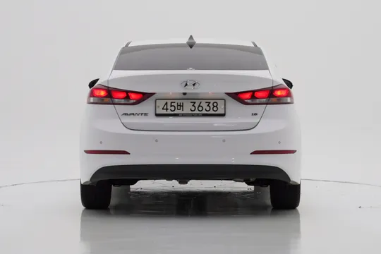 Hyundai Elantra (Avante)
