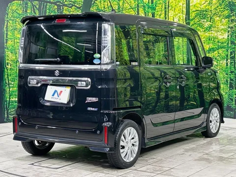 Suzuki Spacia Custom